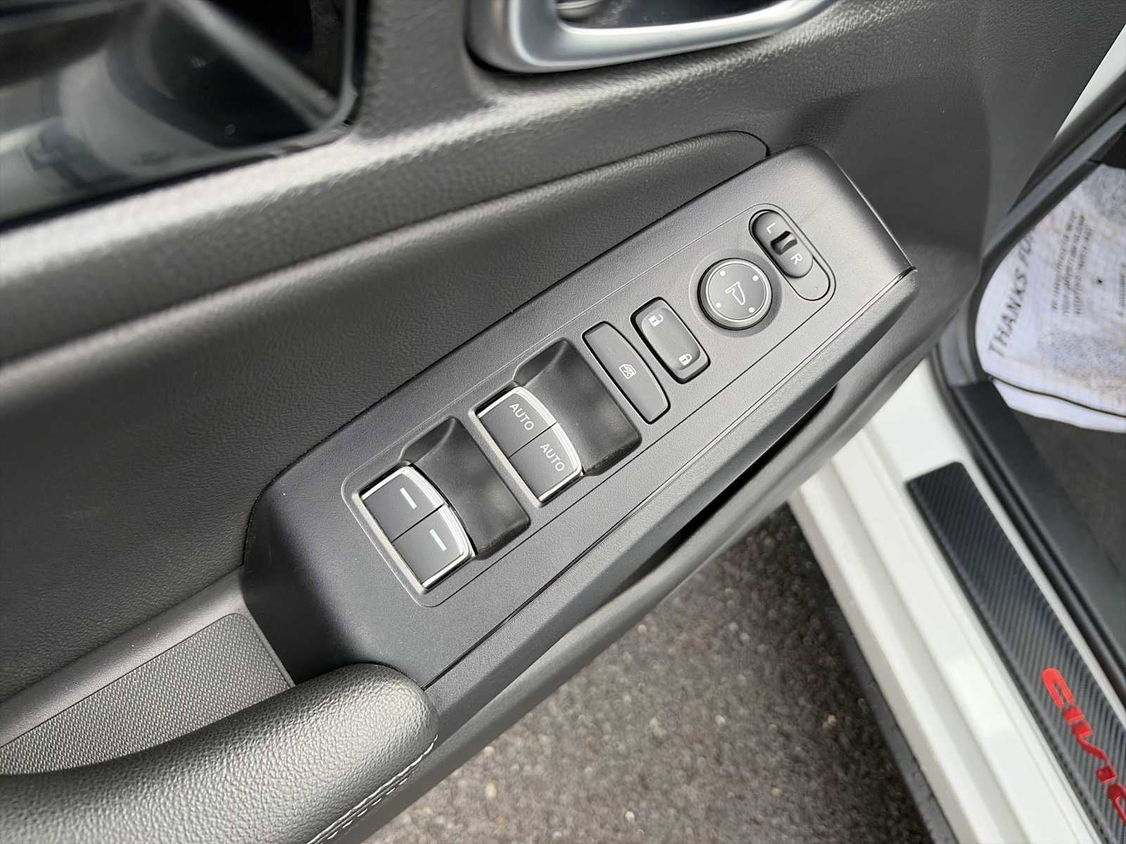 2024 Honda Civic Hatchback EX-L