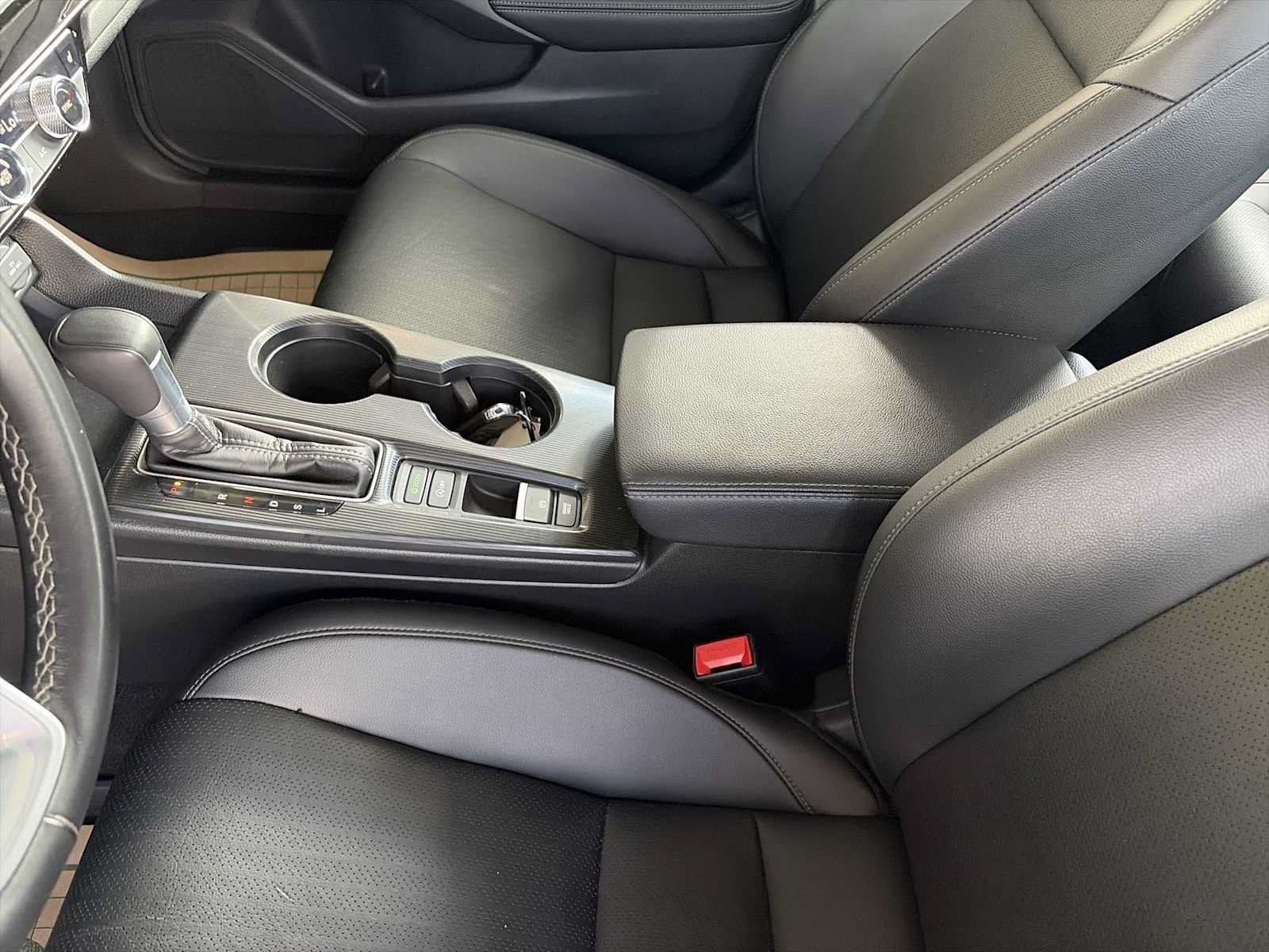 2024 Honda Civic Hatchback EX-L