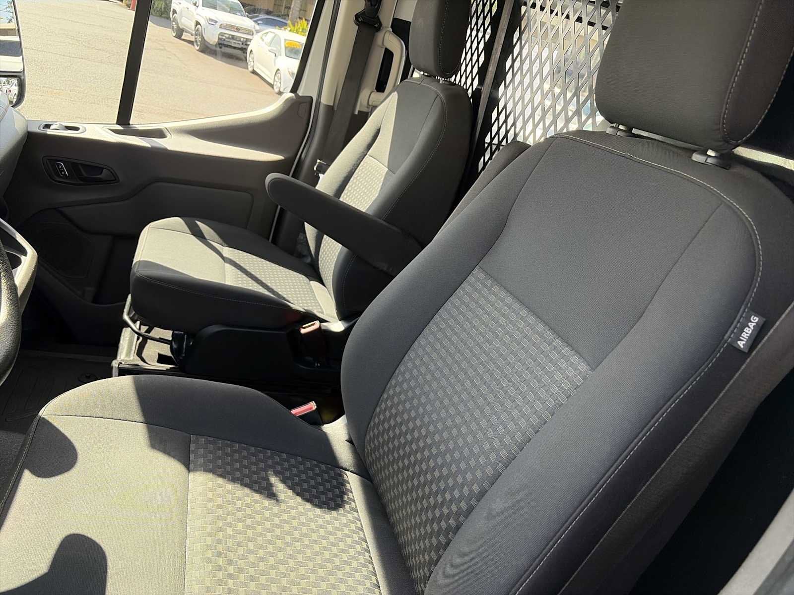 2023 Ford Transit Cargo Van Base