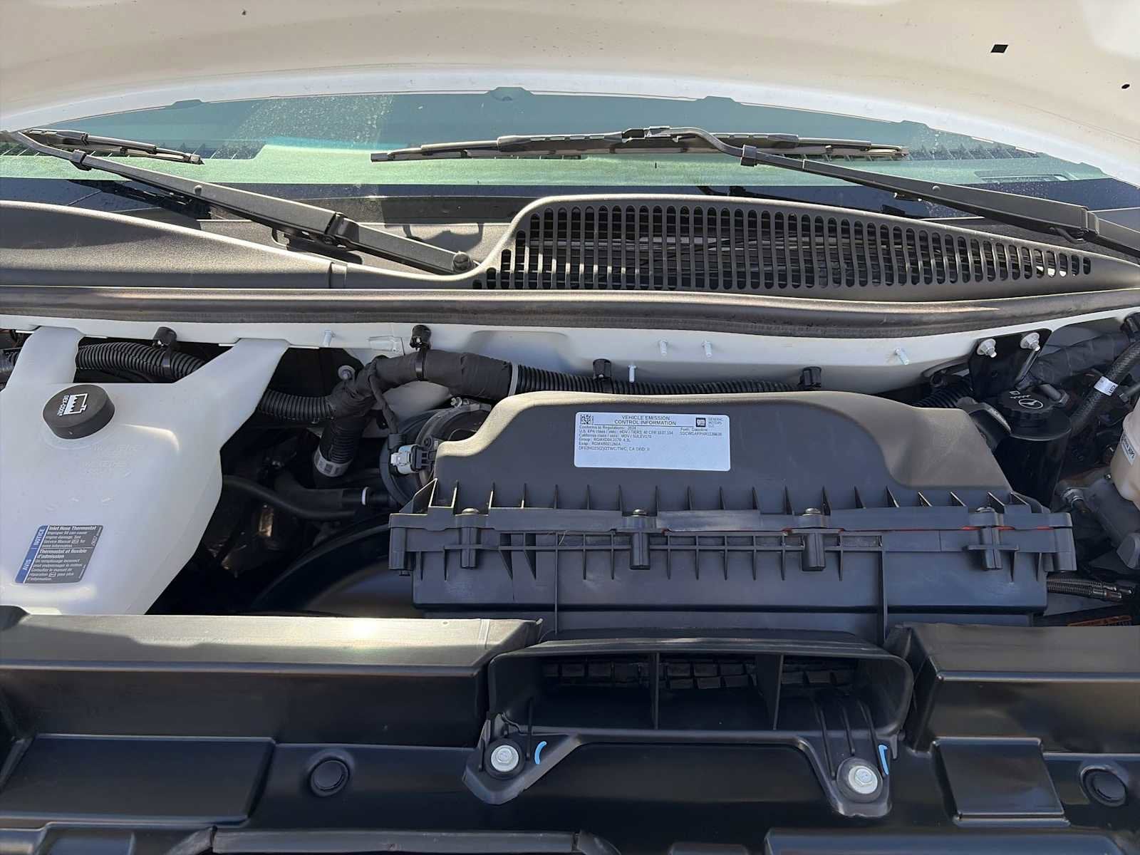 2024 Chevrolet Express Cargo 2500 WT