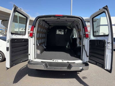2024 Chevrolet Express Cargo 2500 WT