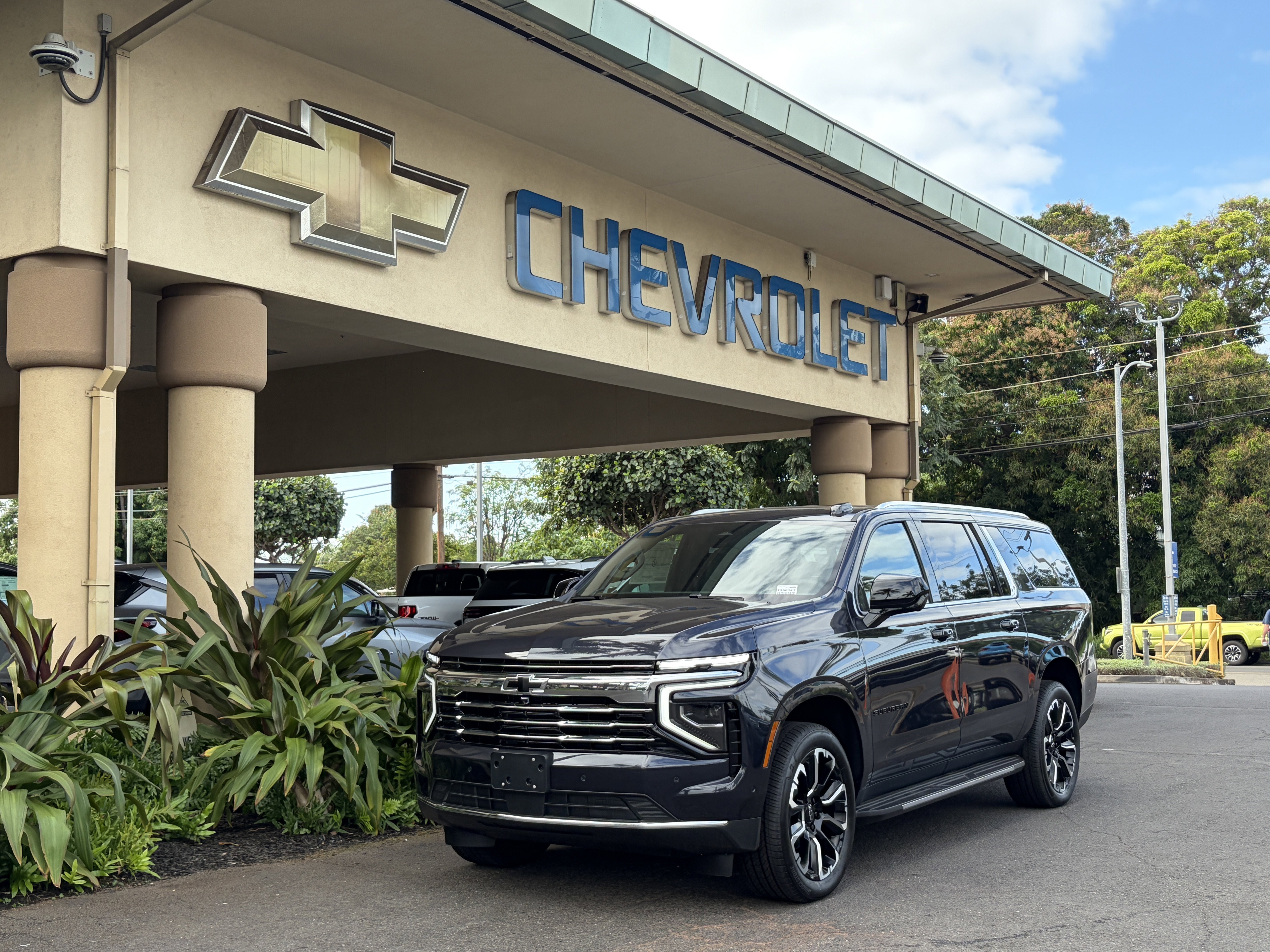 2026 Chevrolet Suburban LT