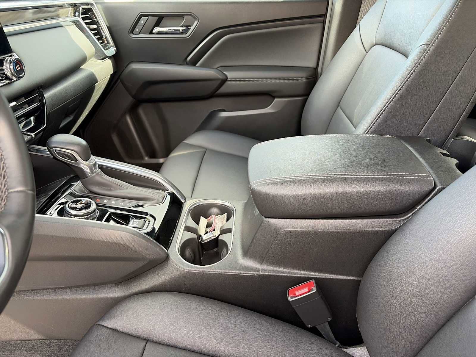 2023 GMC Canyon Elevation