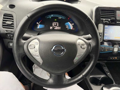2015 Nissan LEAF SV