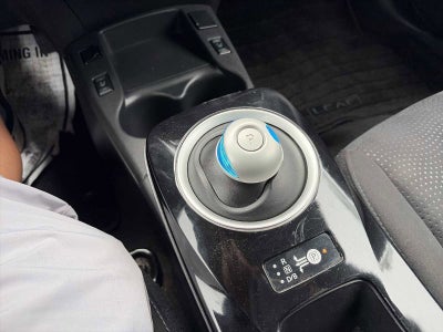 2015 Nissan LEAF SV