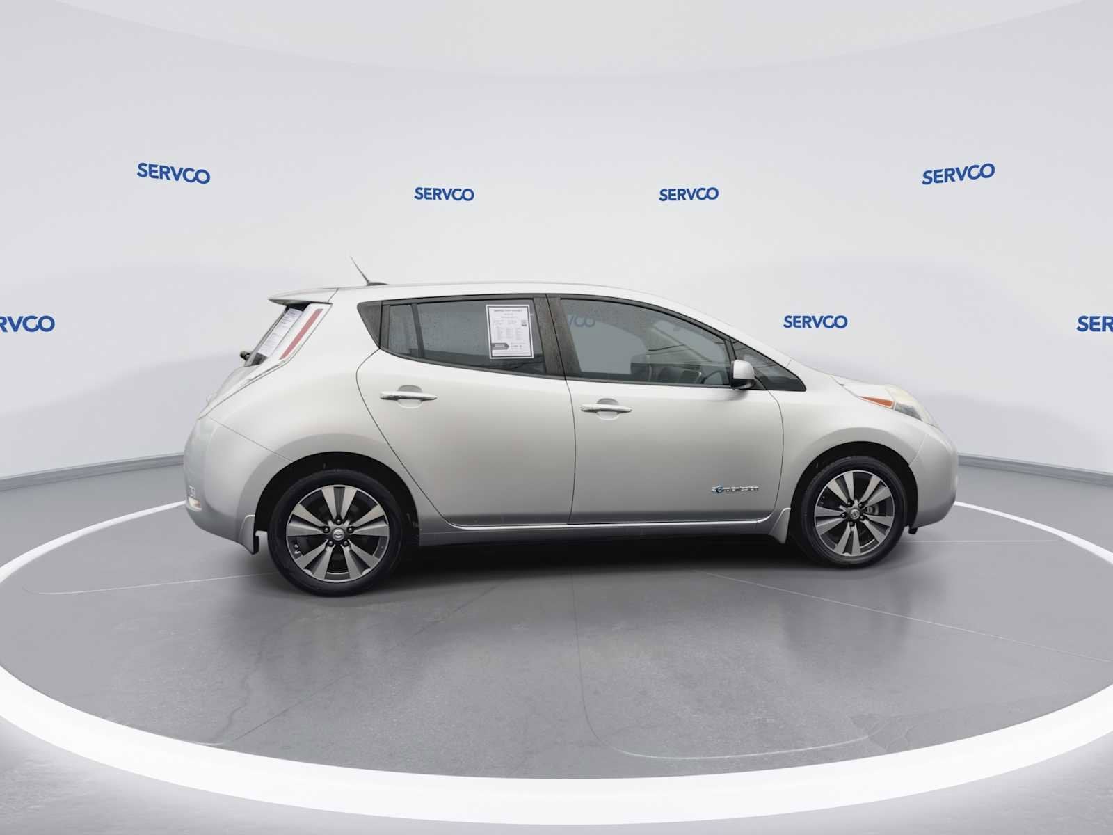 2015 Nissan LEAF SV