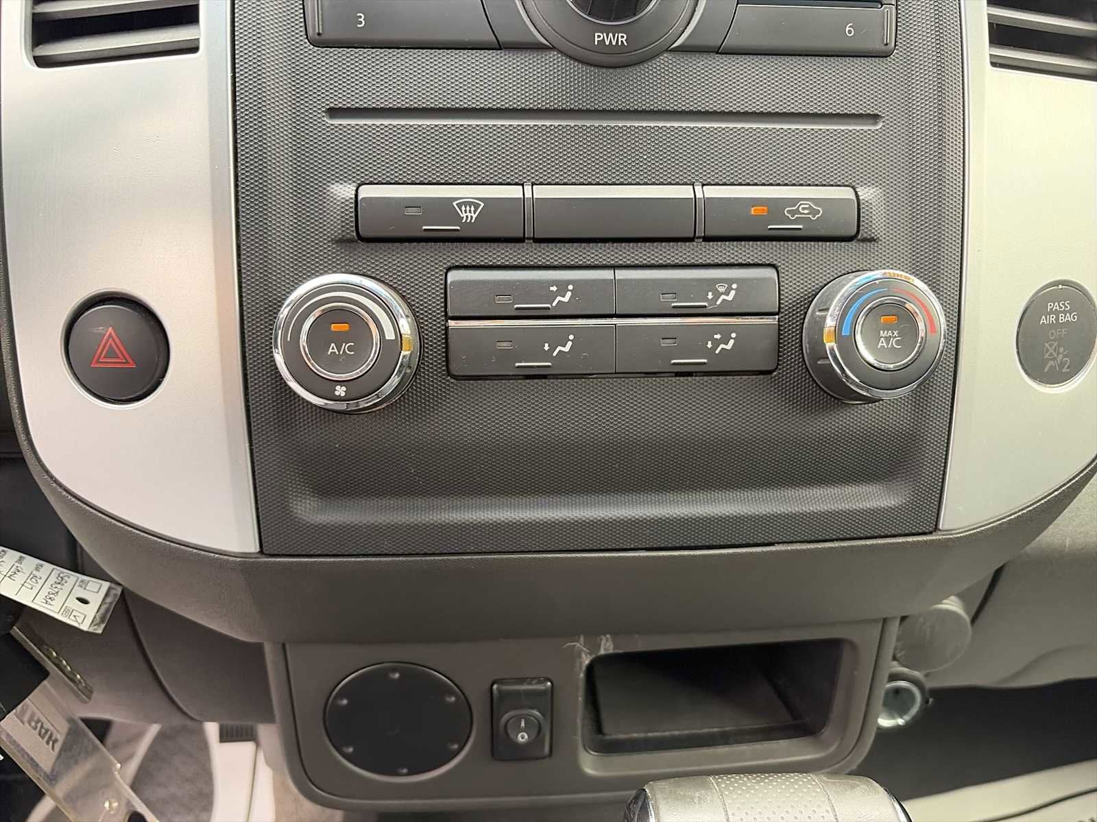 2009 Nissan Frontier SE