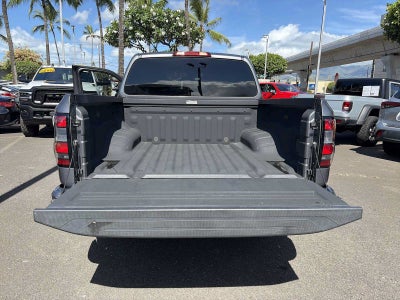 2022 Nissan Frontier SV