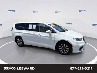 2022 Chrysler Pacifica Hybrid Touring L