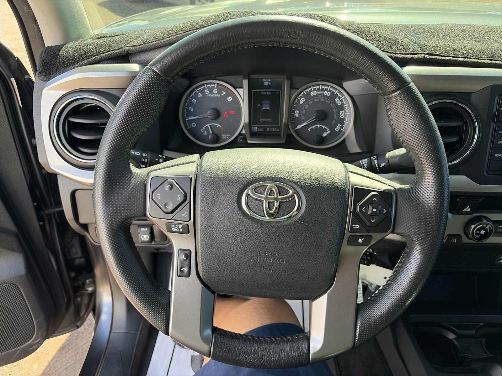 2017 Toyota Tacoma SR5