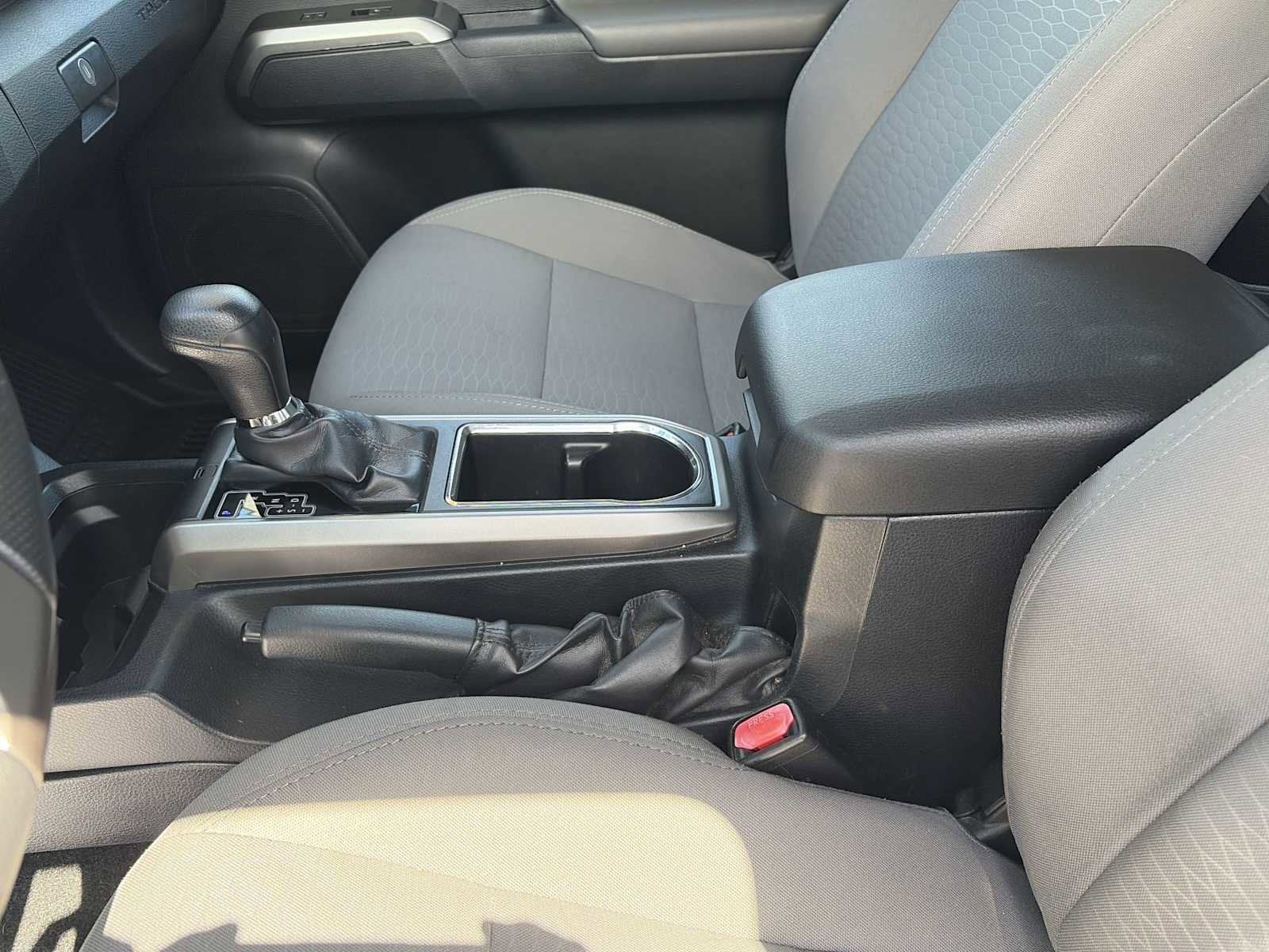 2018 Toyota Tacoma SR5