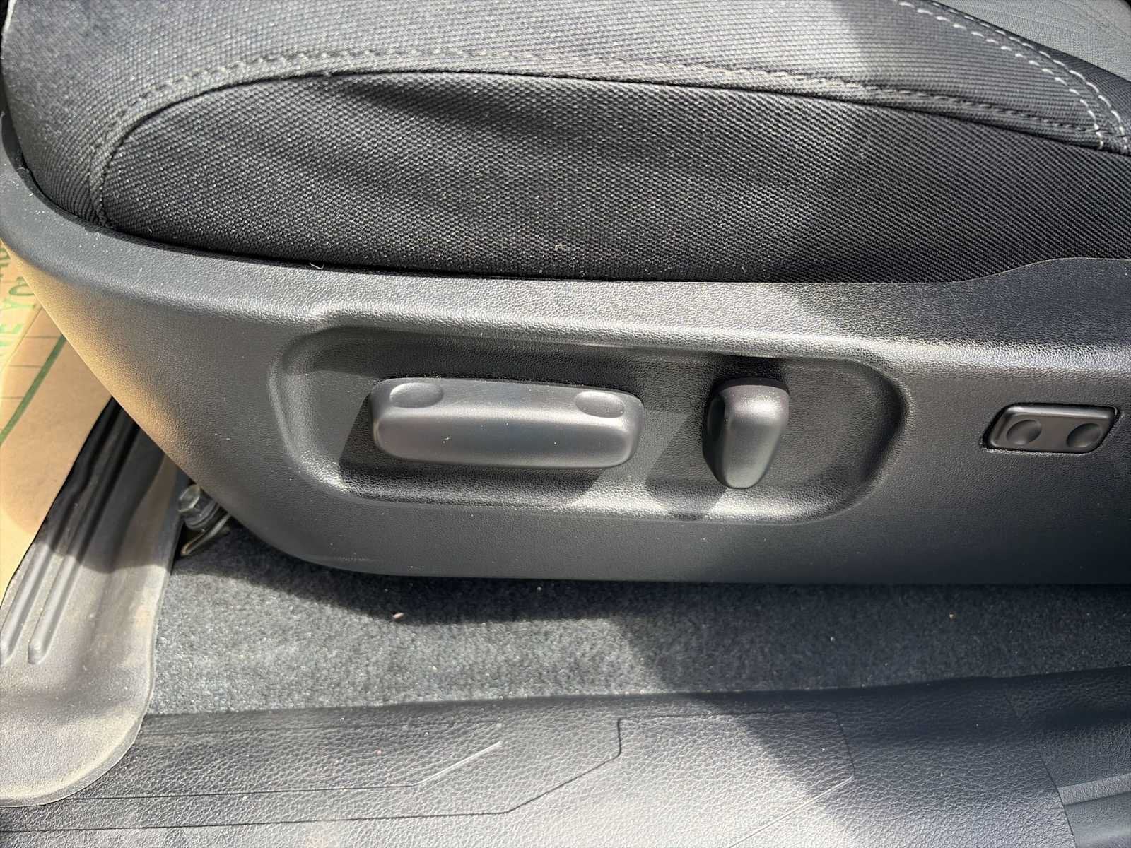 2021 Toyota Tacoma 2WD SR5