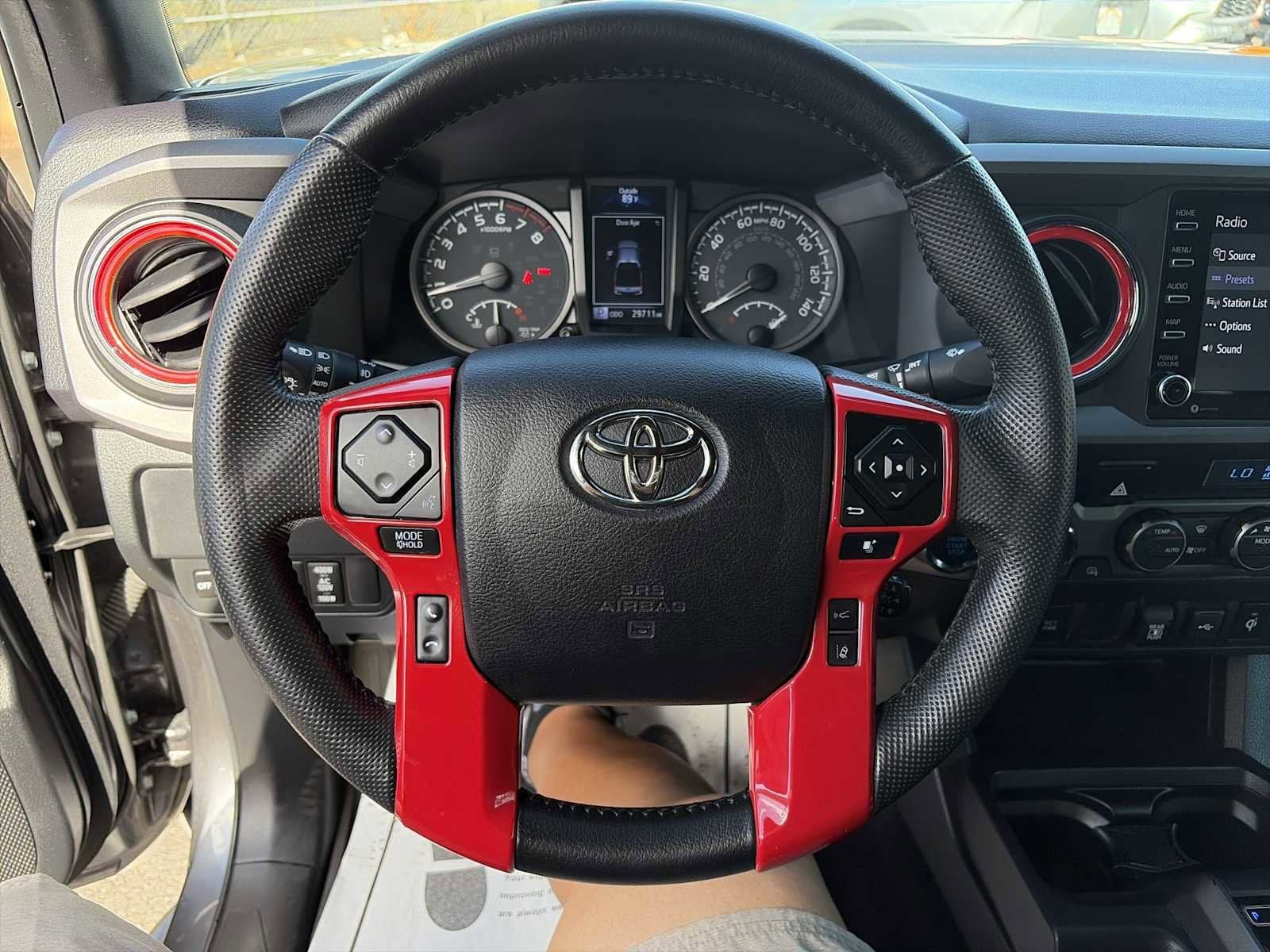 2022 Toyota Tacoma 4WD SR5