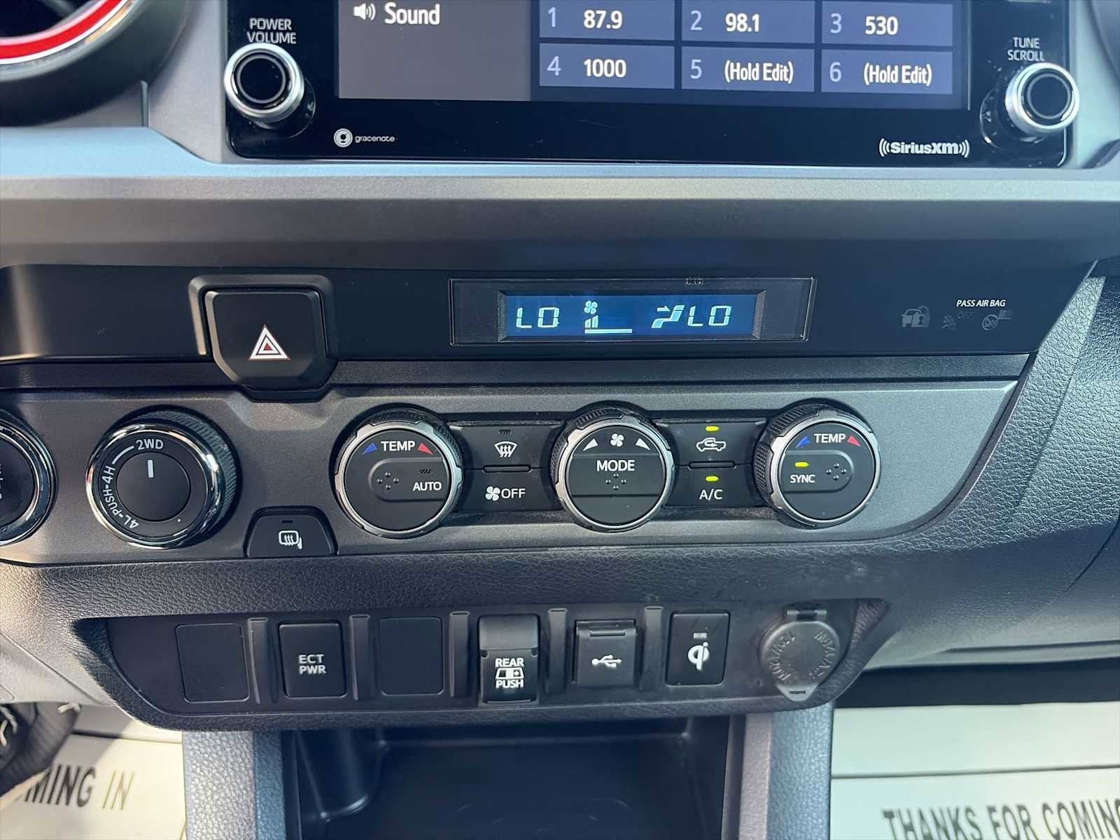 2022 Toyota Tacoma 4WD SR5