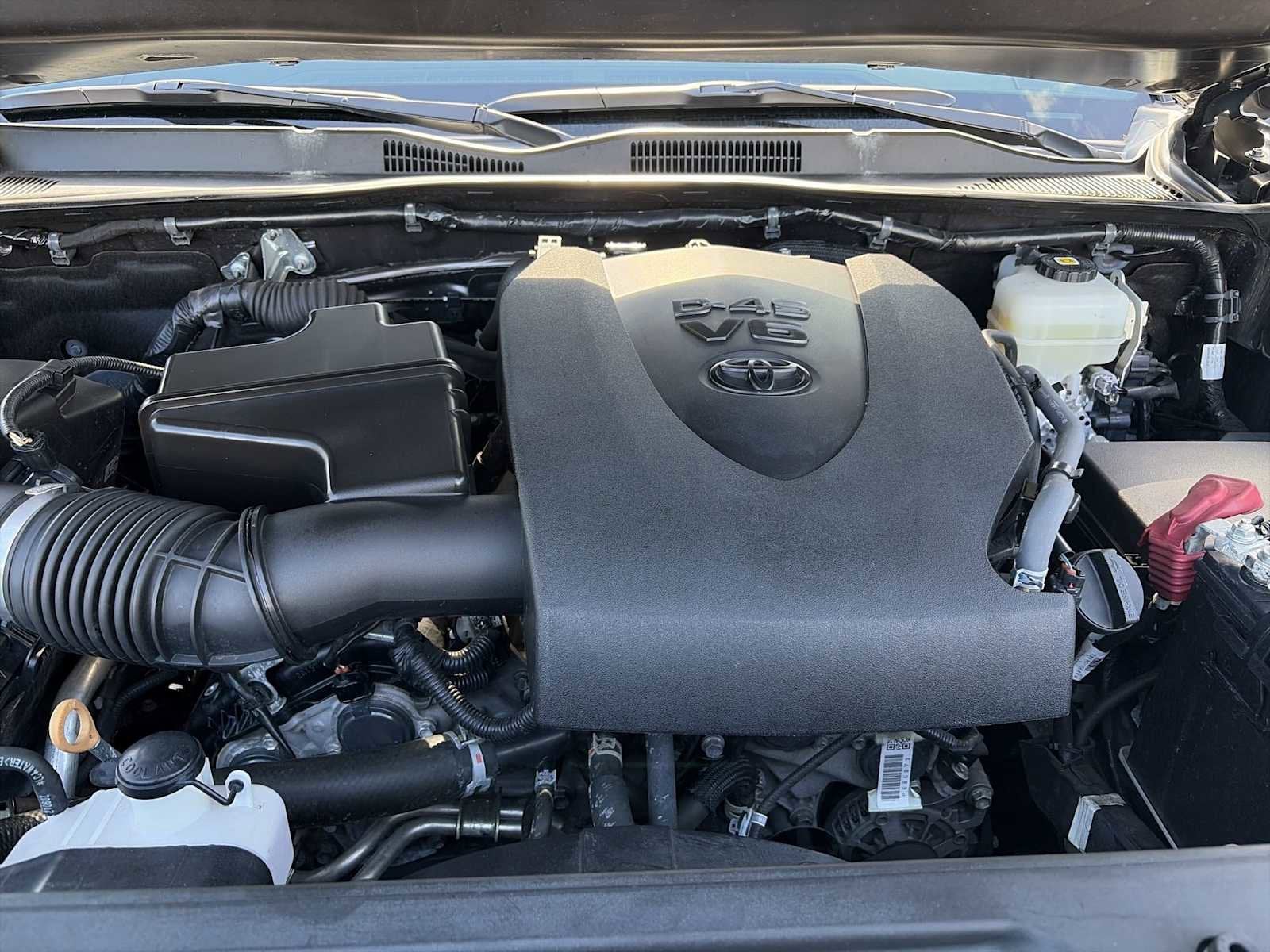 2022 Toyota Tacoma 4WD SR5