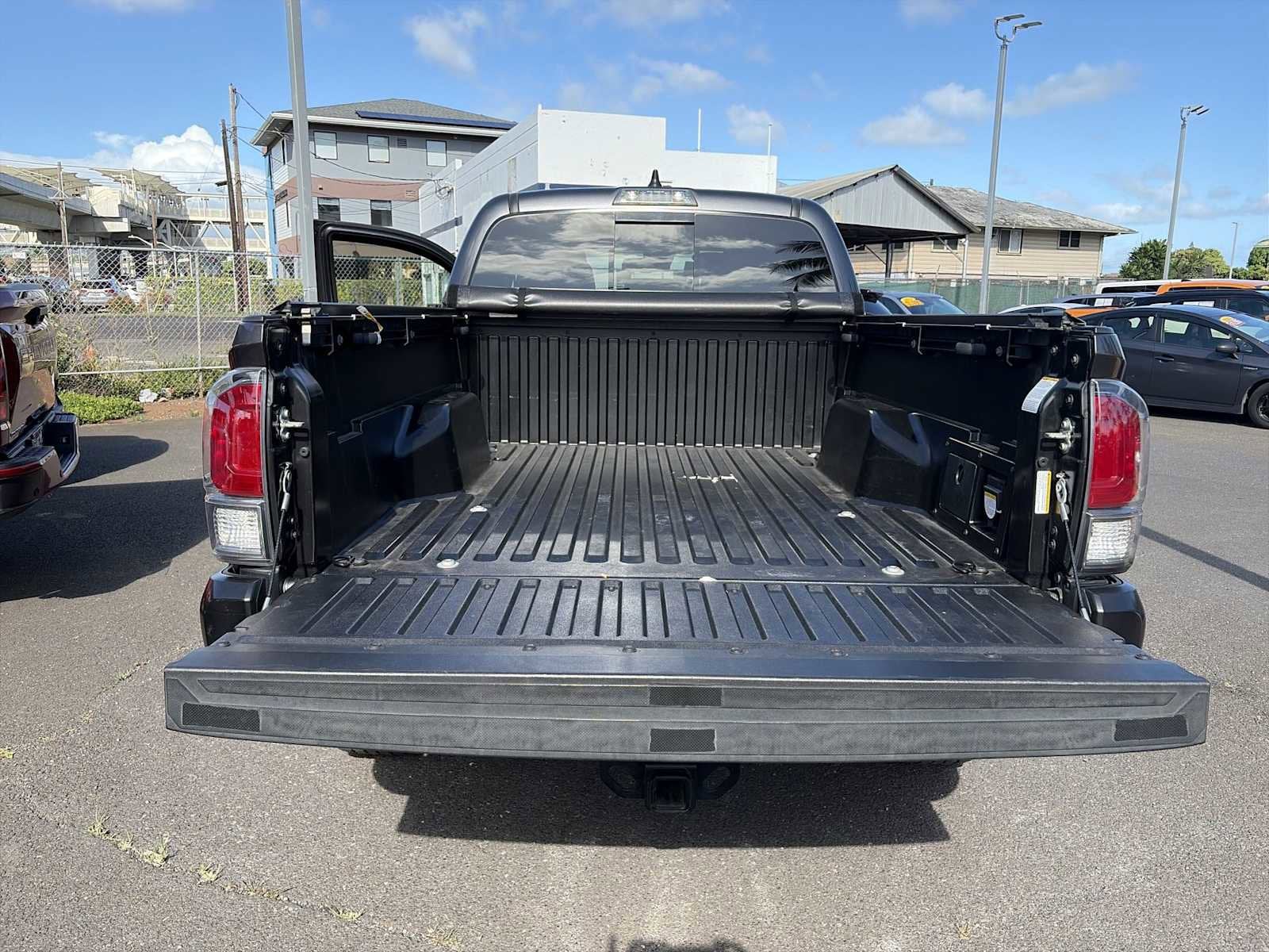 2022 Toyota Tacoma 4WD SR5