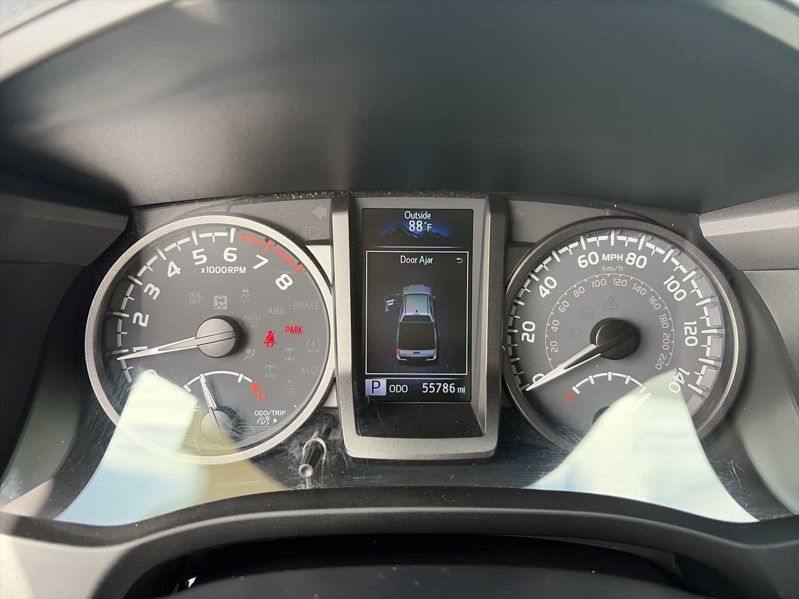 2022 Toyota Tacoma 4WD SR5