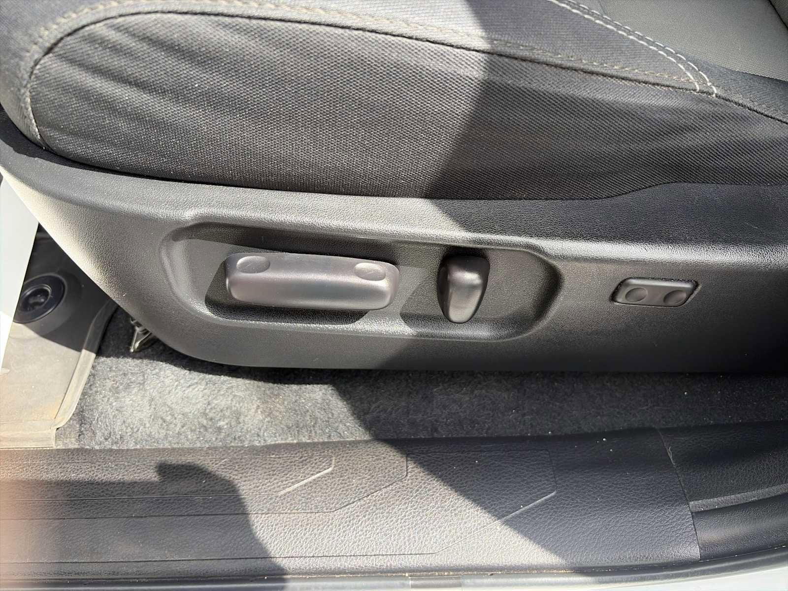 2022 Toyota Tacoma 4WD SR5