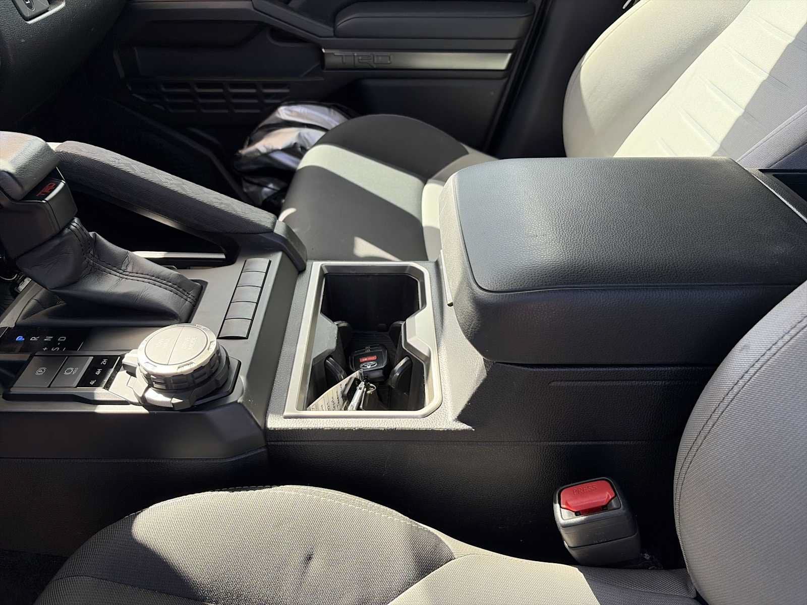 2024 Toyota Tacoma 4WD SR5