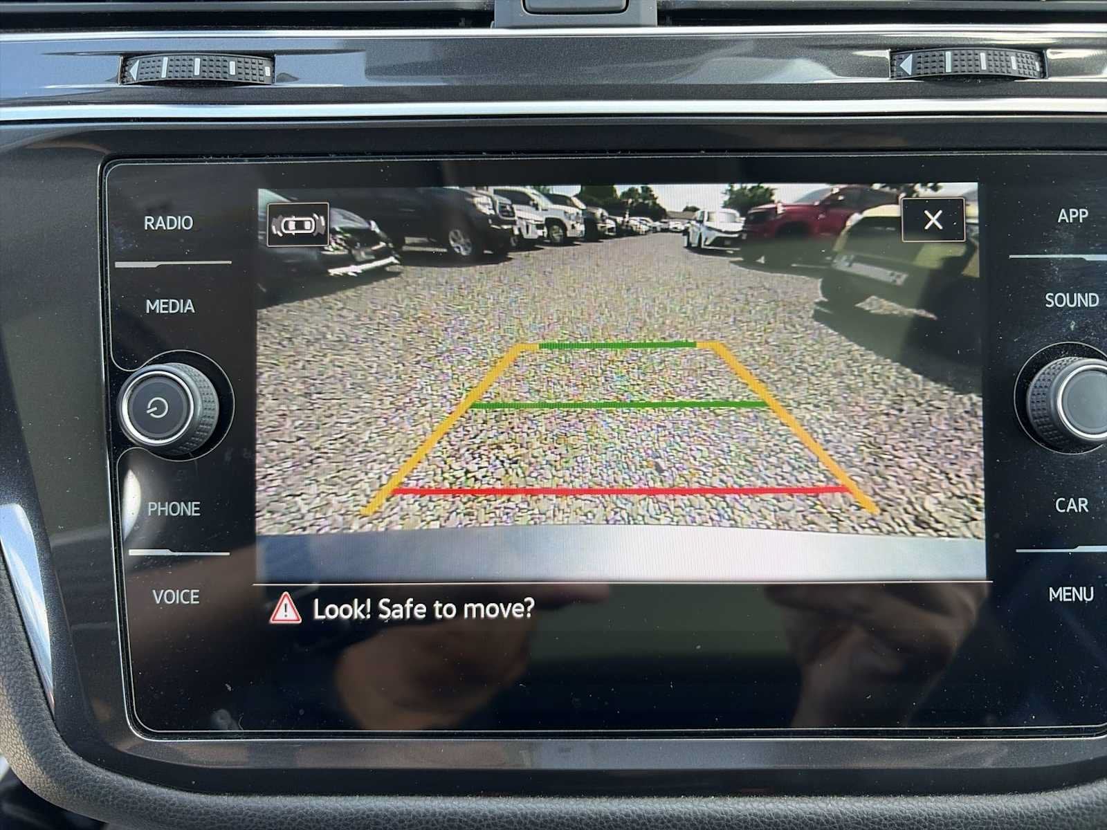2023 Volkswagen Tiguan SE