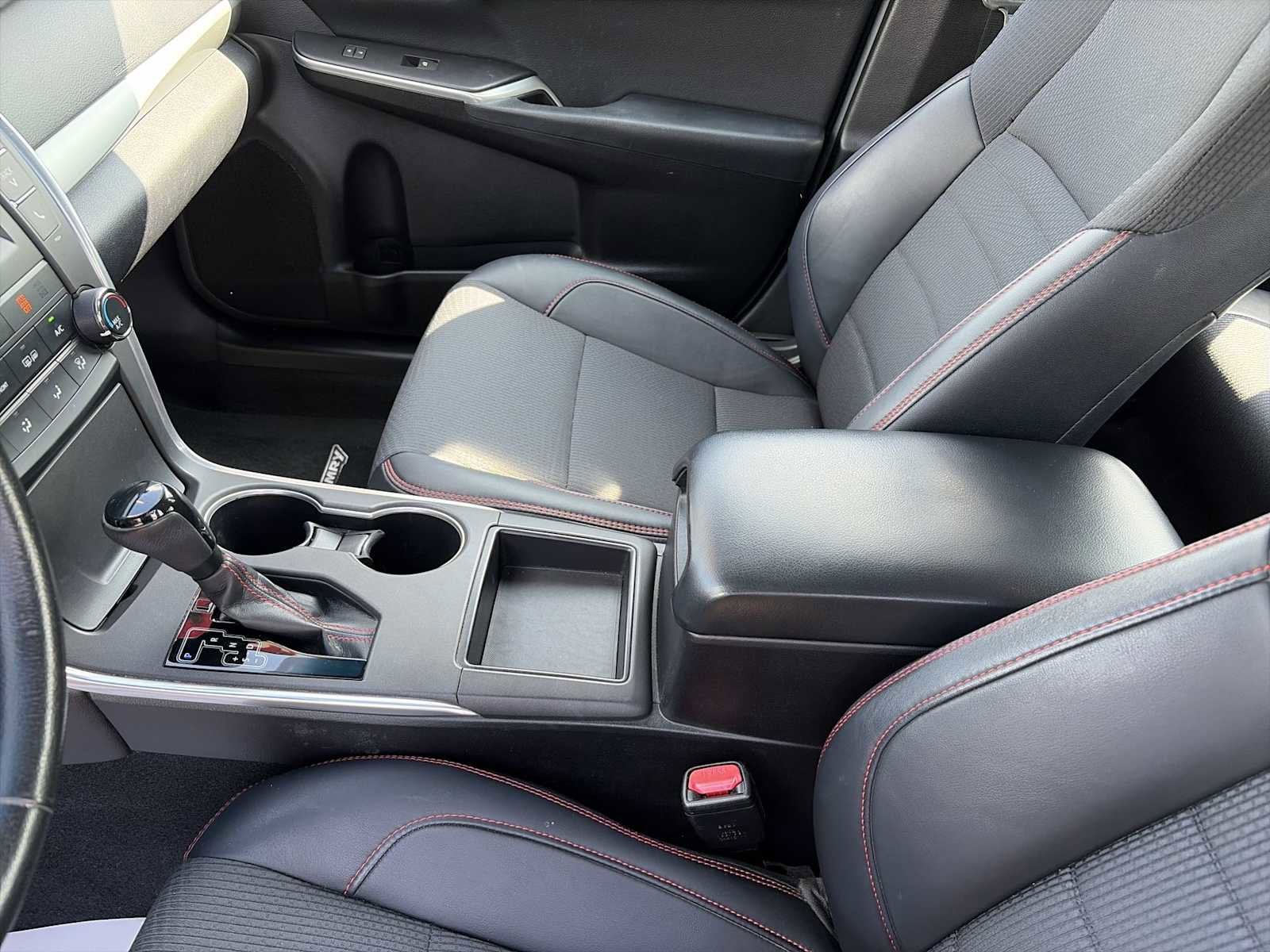 2016 Toyota Camry XLE