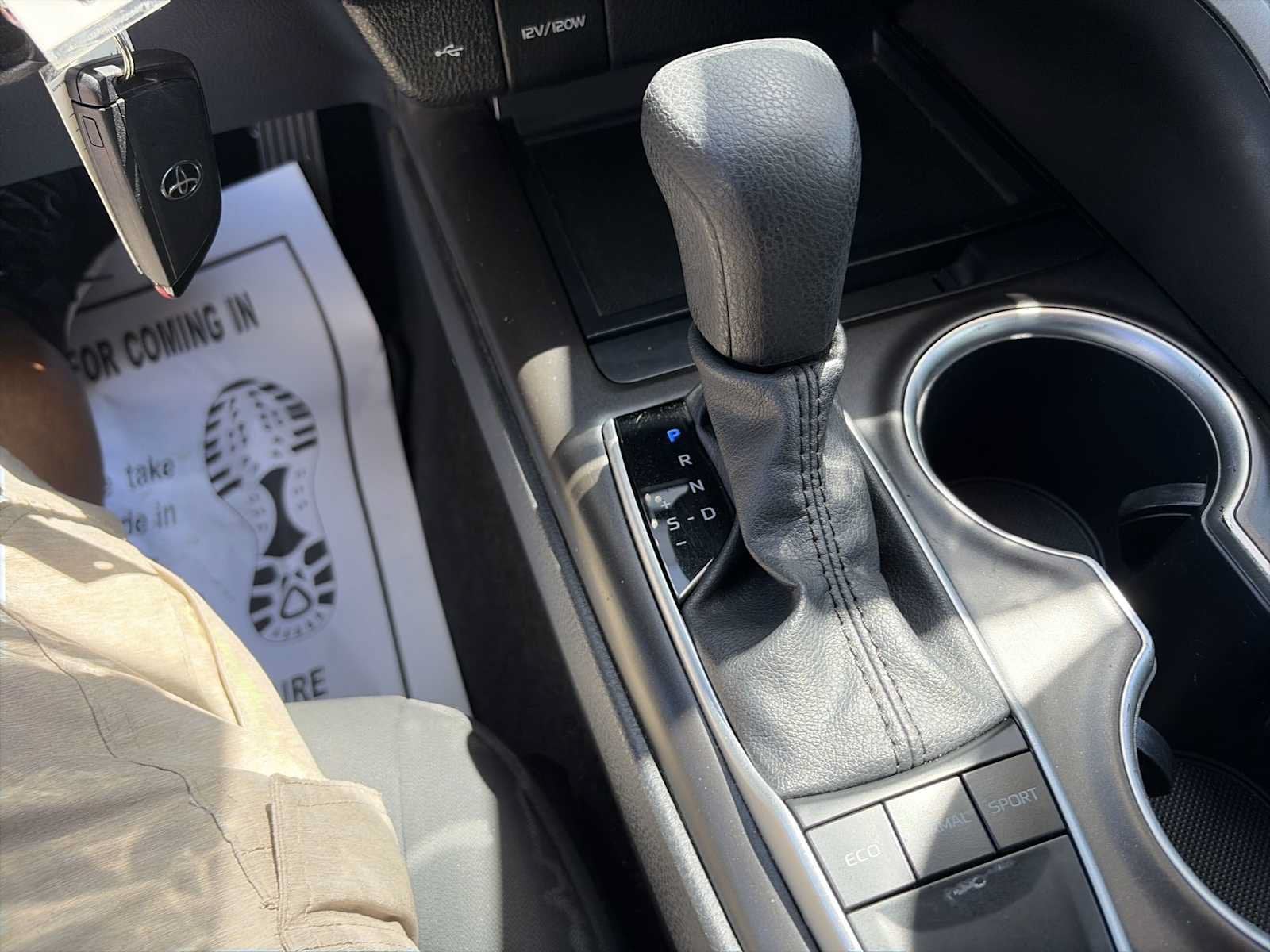 2024 Toyota Camry LE