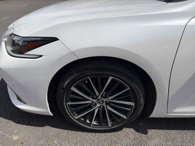 2022 Lexus ES ES 350 Luxury