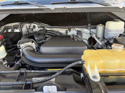 2016 Nissan NVP SV