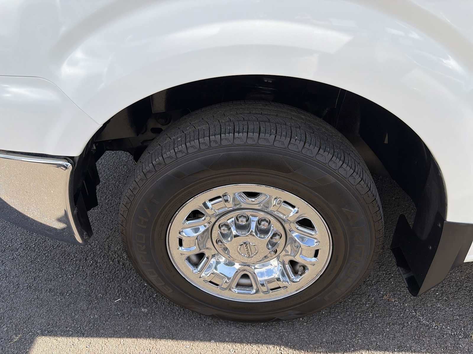 2016 Nissan NVP SV