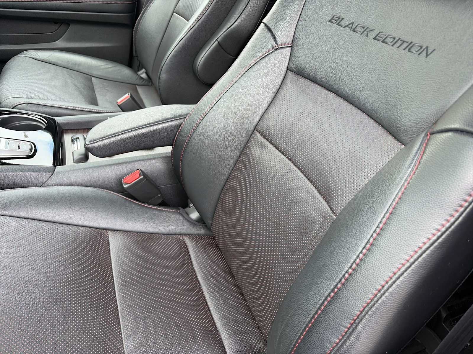 2020 Honda Pilot Black Edition