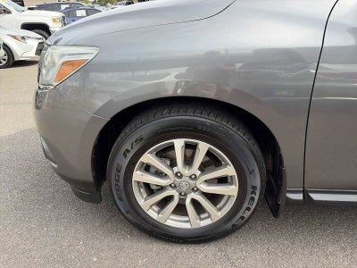 2016 Nissan Pathfinder S