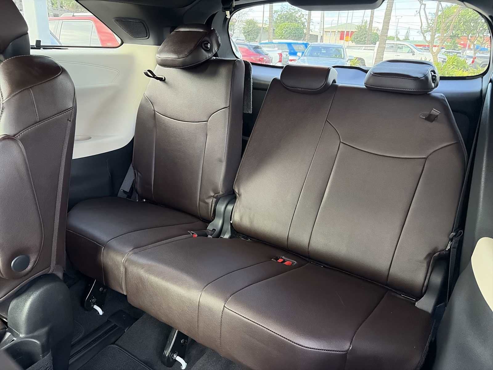 2021 Toyota Sienna Limited