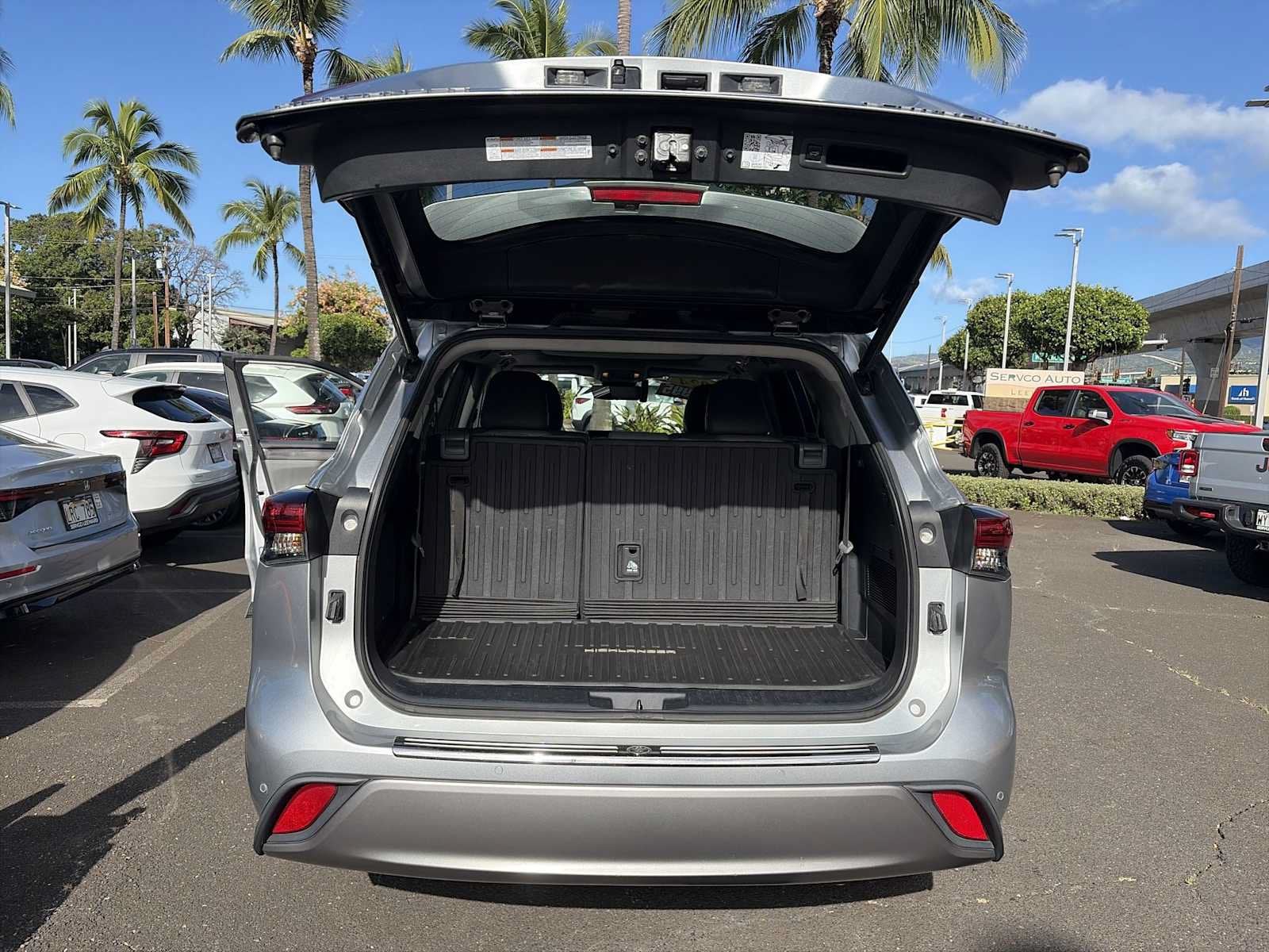 2022 Toyota Highlander Platinum