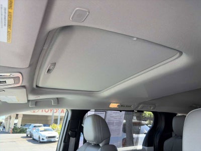 2025 Toyota Sienna XLE