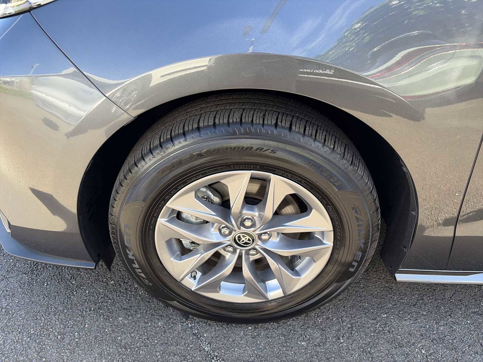 2025 Toyota Sienna XLE