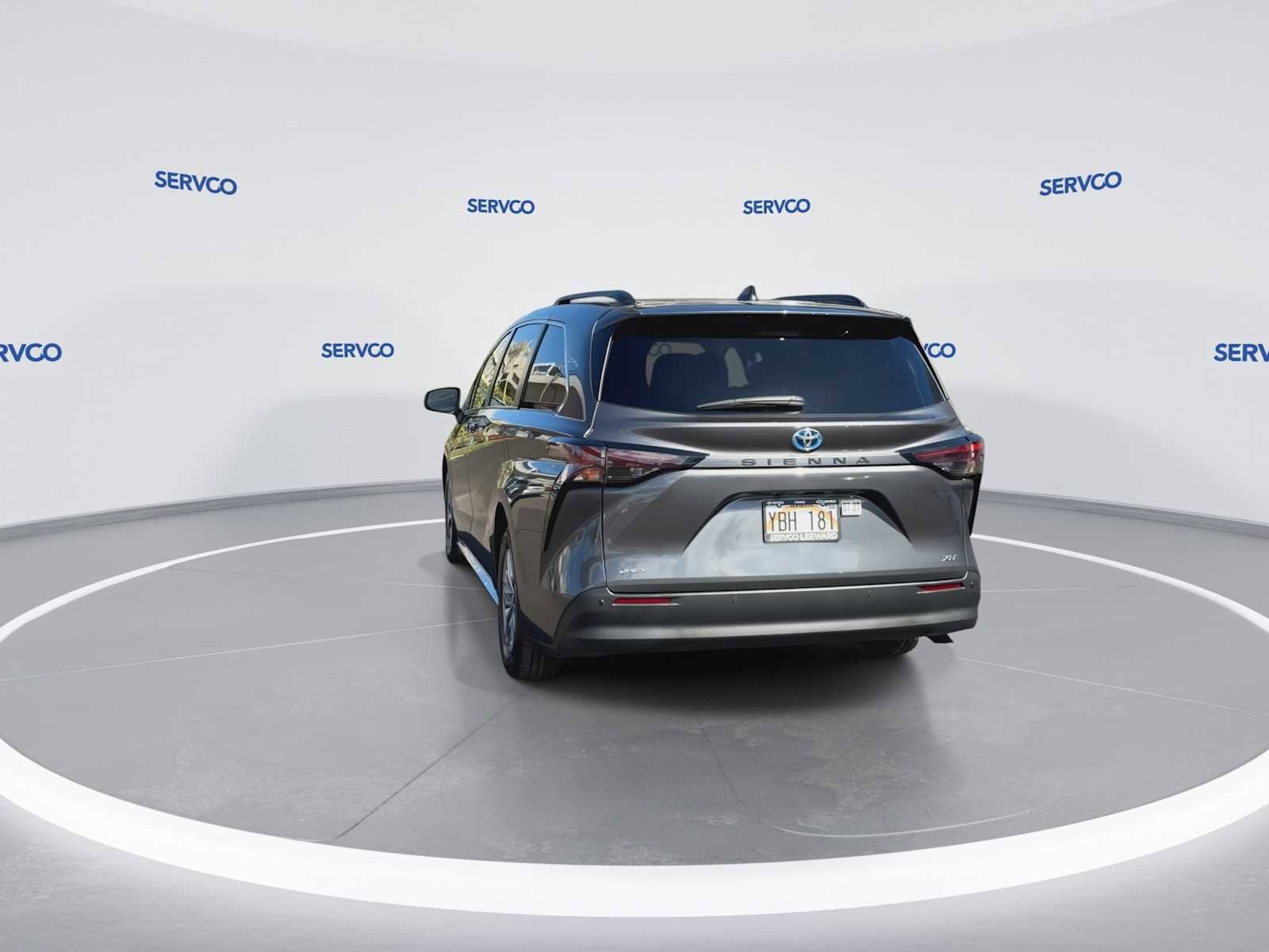 2025 Toyota Sienna XLE