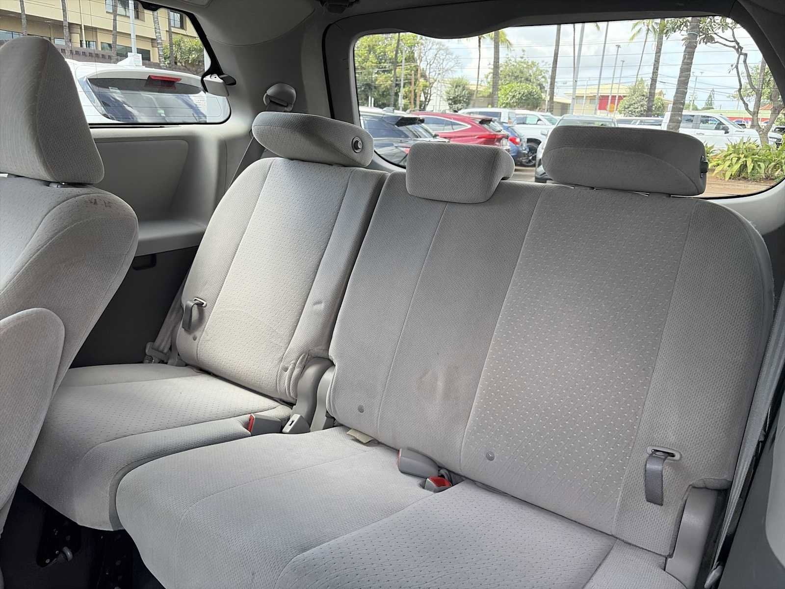 2020 Toyota Sienna LE Auto Access Seat