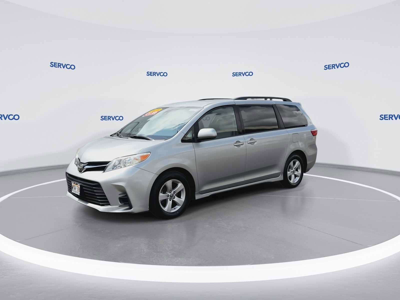 2020 Toyota Sienna LE Auto Access Seat