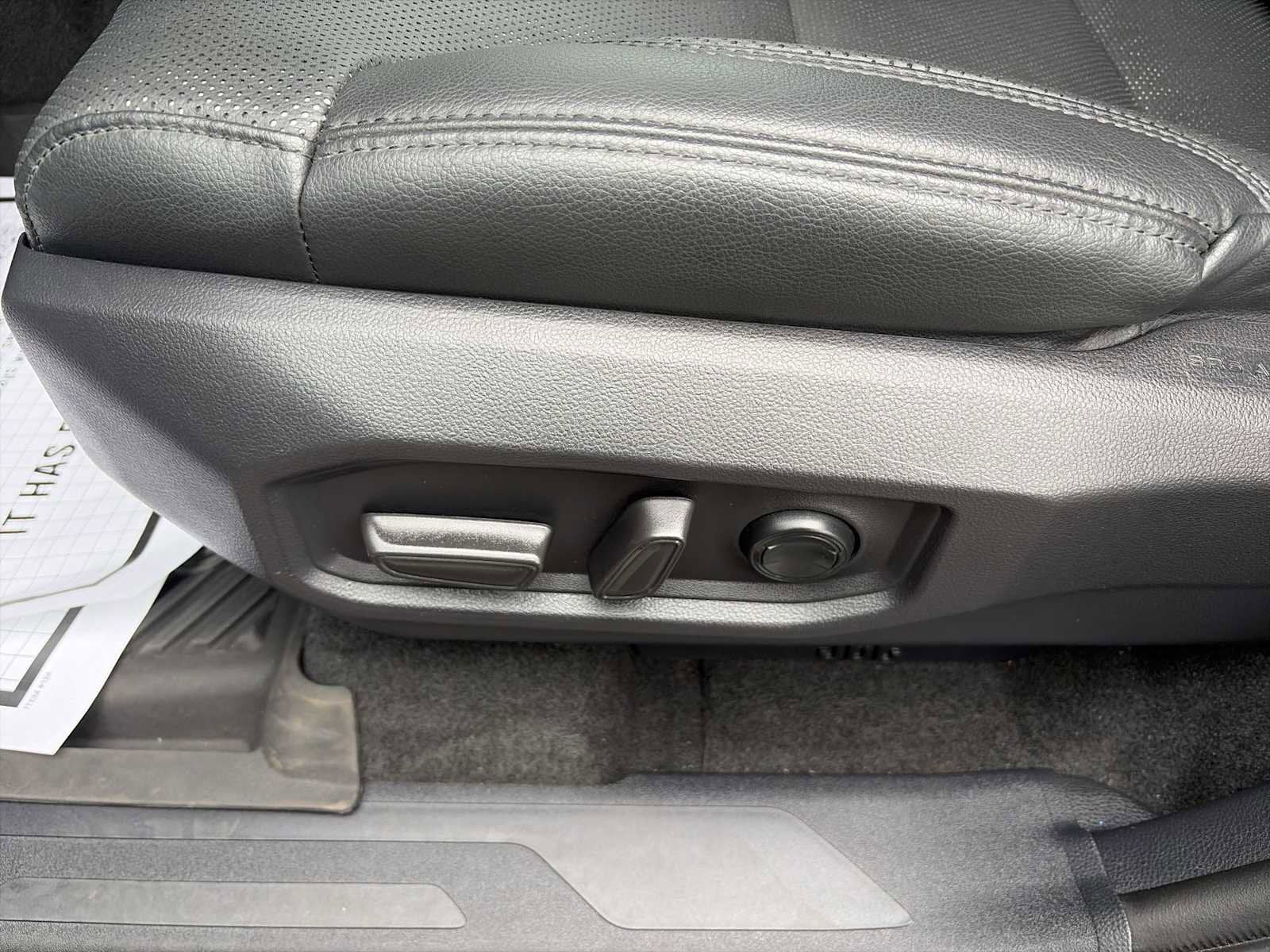 2023 Toyota Tundra 4WD Limited Hybrid