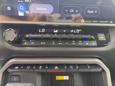 2023 Toyota Tundra 4WD Limited Hybrid