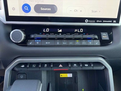 2024 Toyota Tundra 2WD Platinum