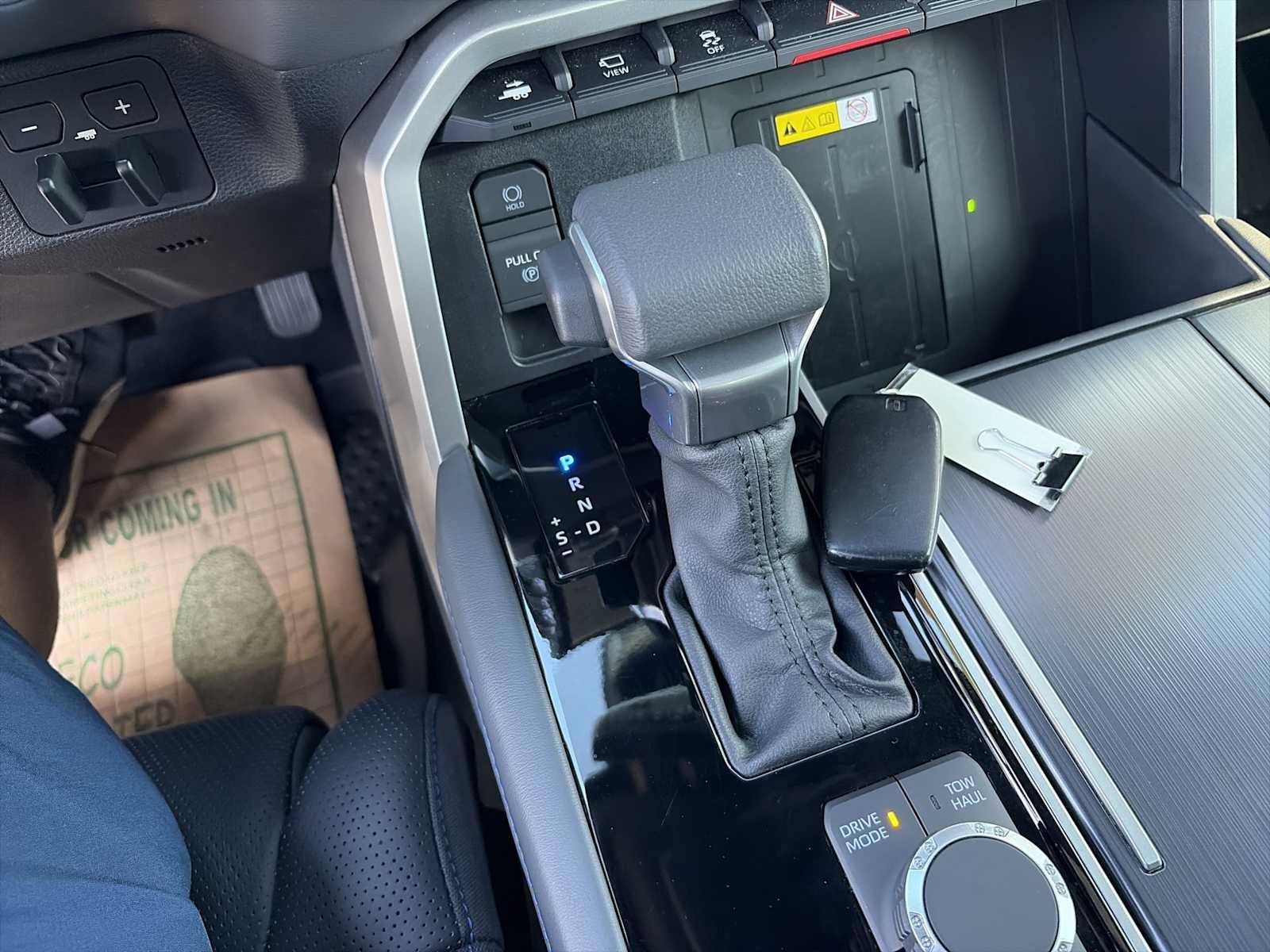2024 Toyota Tundra 2WD Platinum