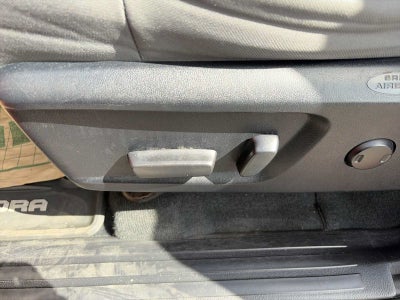 2016 Toyota Tundra 4WD Truck SR