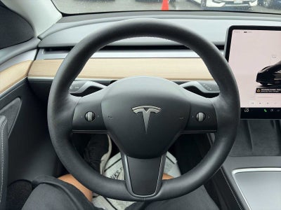 2024 Tesla Model Y Long Range