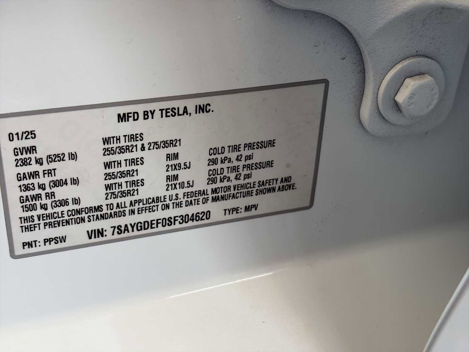 2025 Tesla Model Y Performance