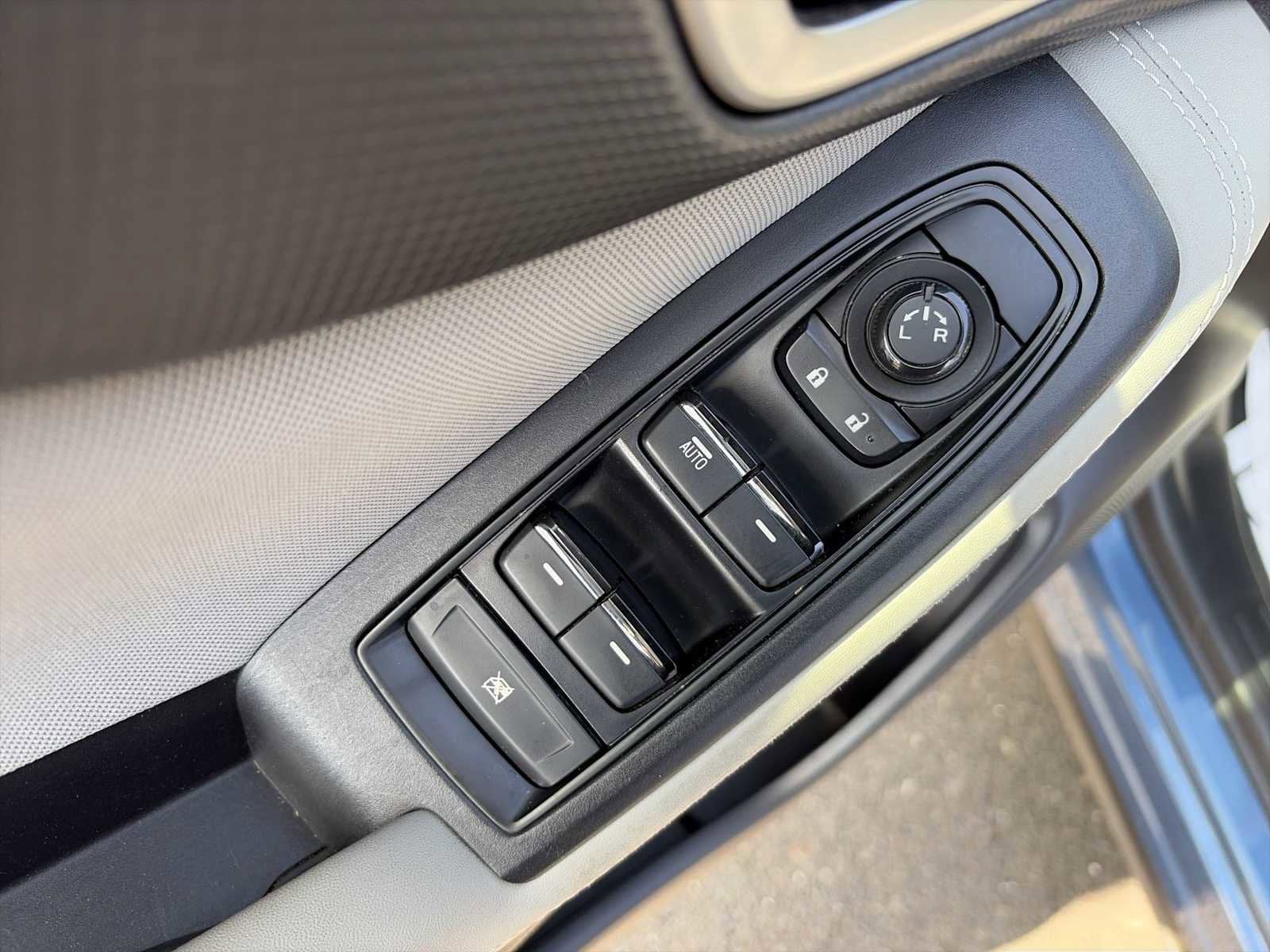 2019 Subaru Forester 70 GRAY