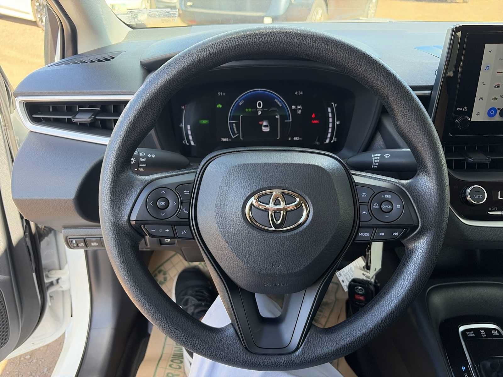 2026 Toyota Corolla Hybrid LE