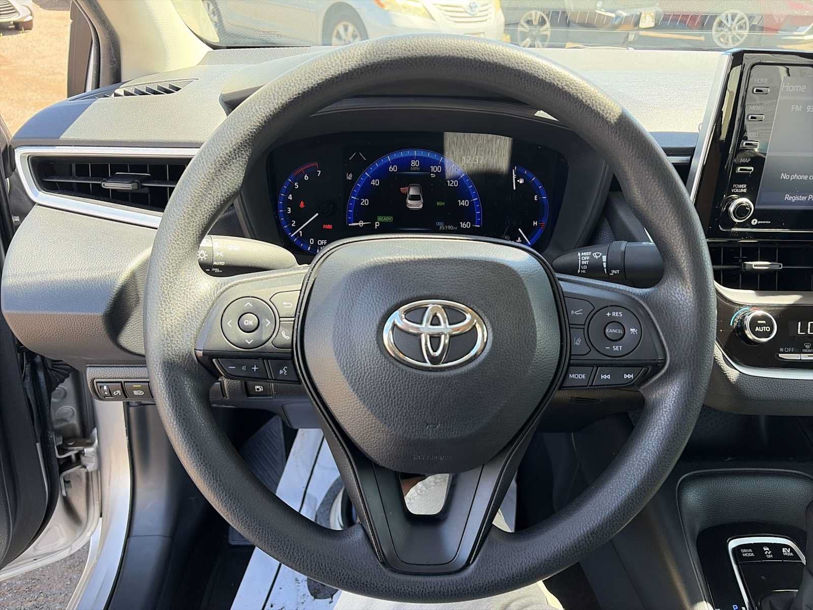 2022 Toyota Corolla Hybrid LE