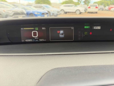 2022 Toyota Prius L Eco