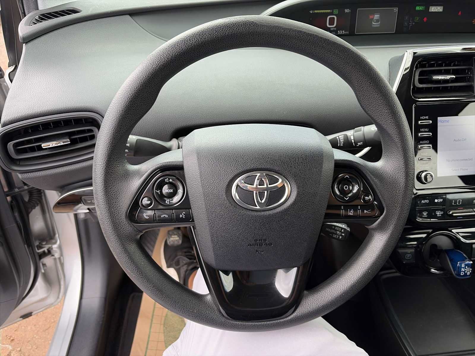 2022 Toyota Prius L Eco